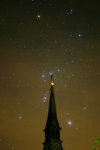 File:Orionkirche.jpg